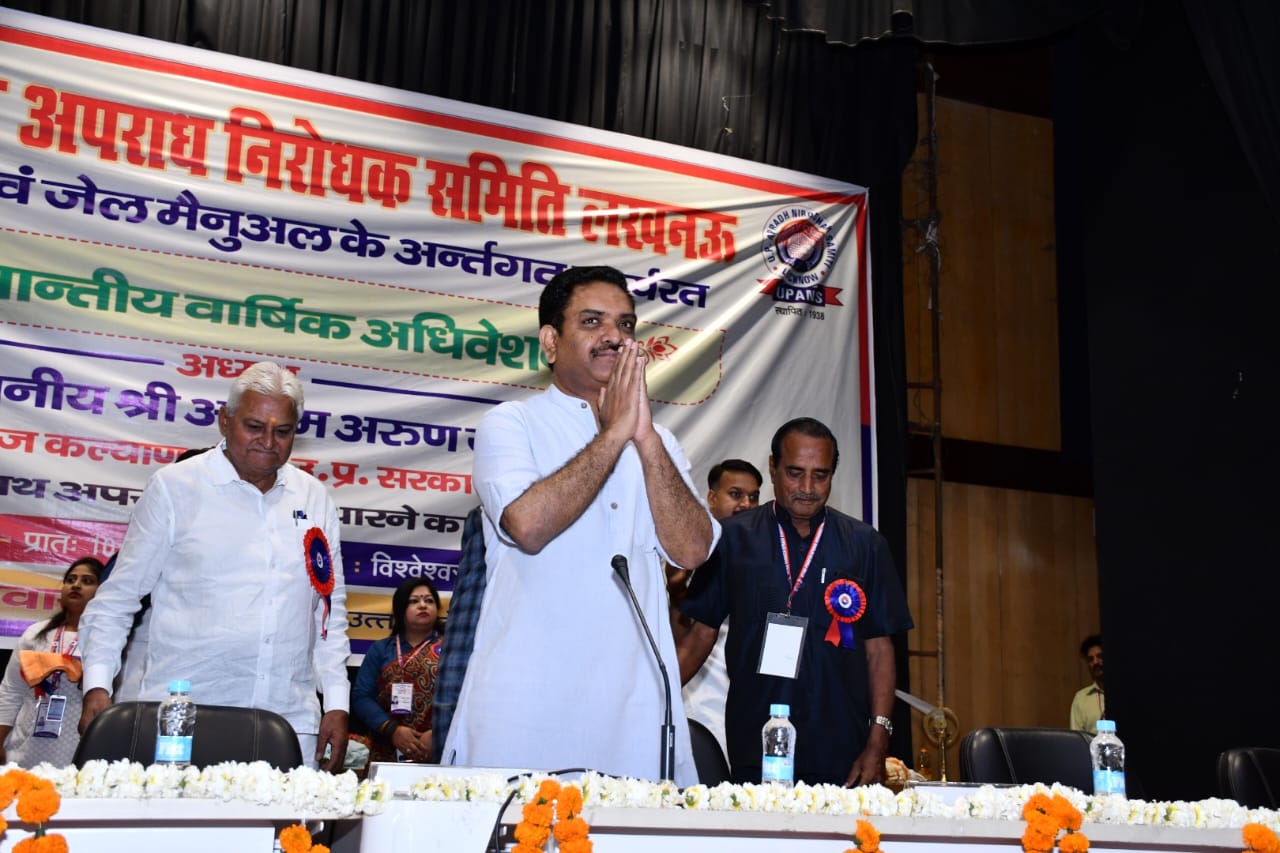 0548f6e8-cca6-4fd7-8ab1-dc228510ccde